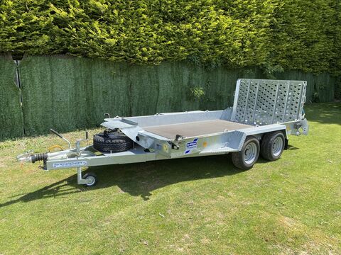 Ifor Williams GH126 Plant Trailer with 3'9" Ramp