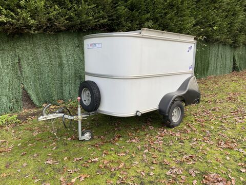Ifor Williams BV64e Unbraked Single Axle Enclosed Trailer with Roof Rack - BV64e